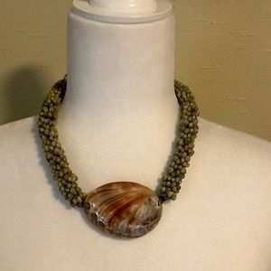Mongo Shell Necklace